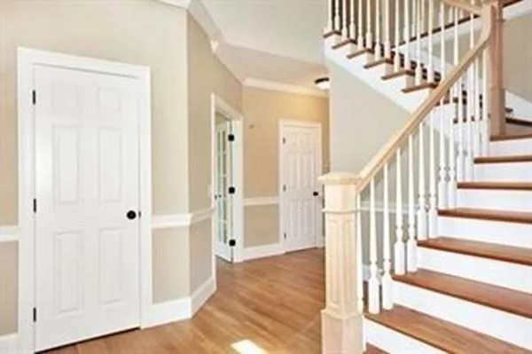 4 bed, 3 bath apartment for rent at 6 Maple Way Unit 6, Boylston — photo 2 of 24