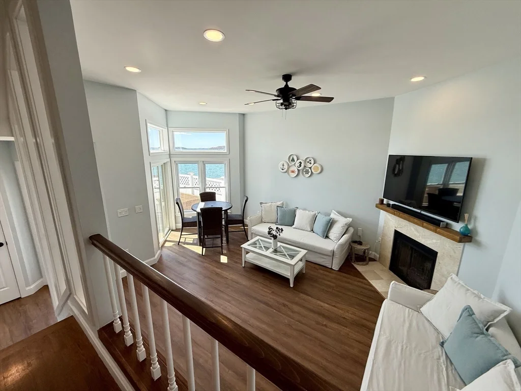 3 bed, 3 bath apartment for rent at 6 Marina Dr Unit 6, Hull — photo 6 of 33