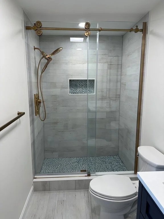3 bed, 3 bath apartment for rent at 6 Marina Dr Unit 6, Hull — photo 13 of 33
