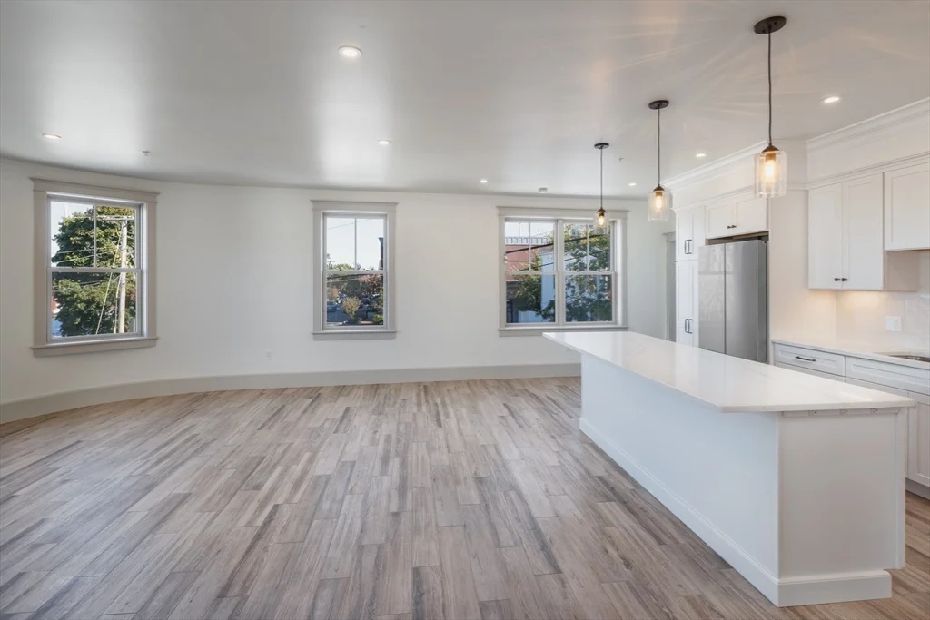 2 bed, 2 bath apartment for rent at 6 Market St Unit 201, Newburyport — photo 16 of 30