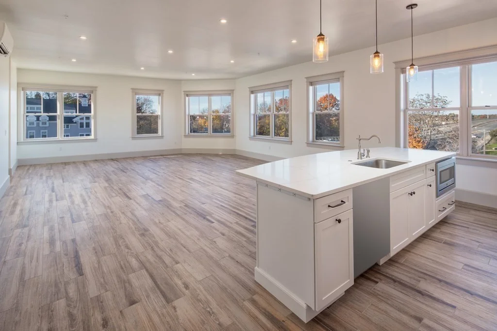 2 bed, 2 bath apartment for rent at 6 Market St Unit 202, Newburyport — photo 5 of 29
