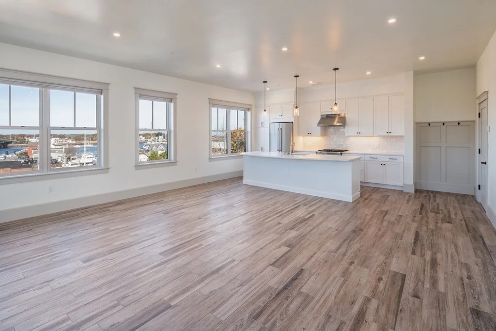 2 bed, 2 bath apartment for rent at 6 Market St Unit 202, Newburyport — photo 8 of 29