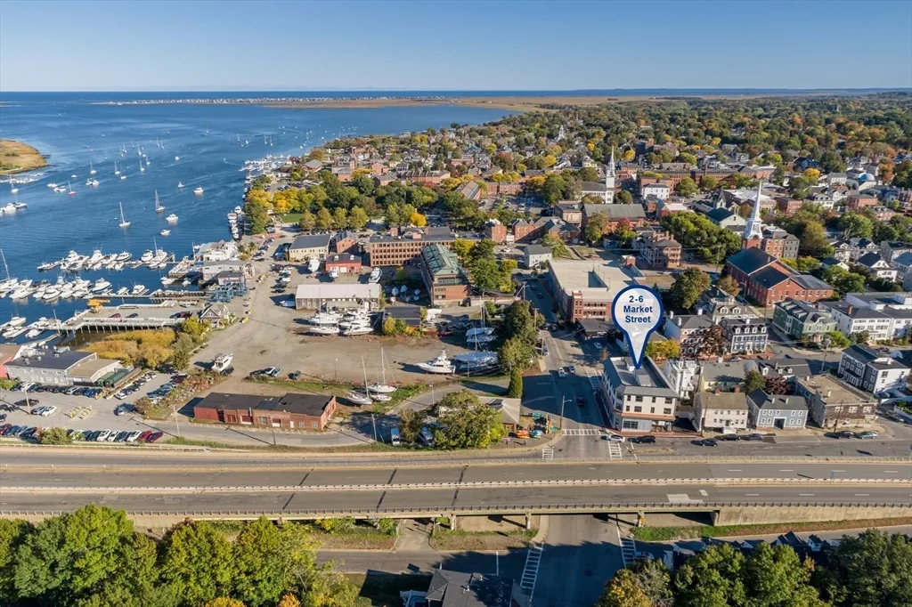 2 bed, 2 bath apartment for rent at 6 Market Unit 3, Newburyport — photo 3 of 16