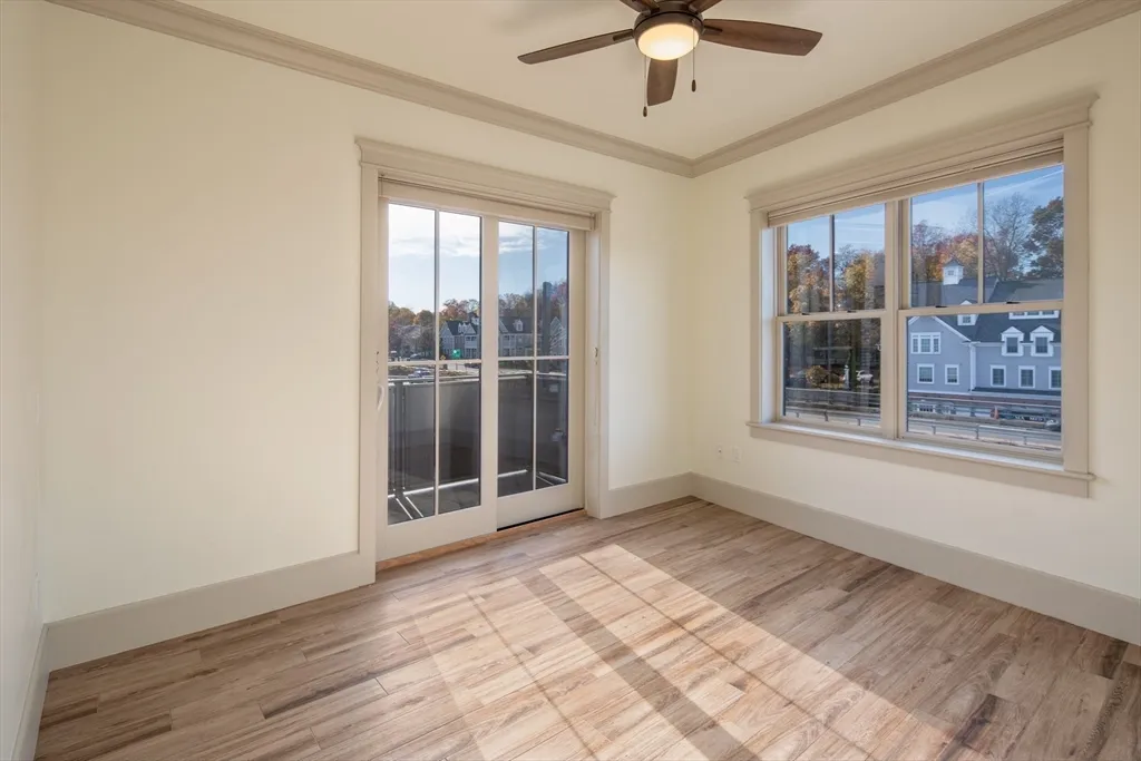 2 bed, 2 bath apartment for rent at 6 Market Unit 3, Newburyport — photo 15 of 16