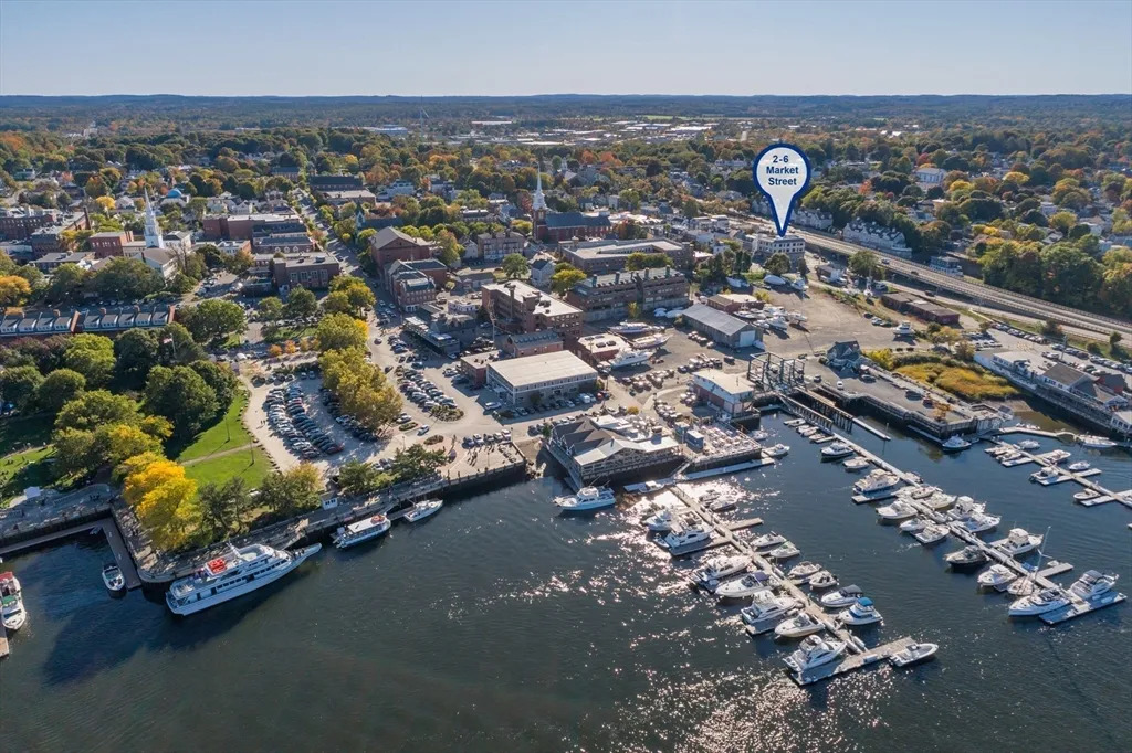 2 bed, 2 bath apartment for rent at 6 Market Unit 3, Newburyport — photo 5 of 16