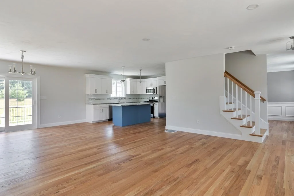 4 bed, 2 bath apartment for rent at 6 May Rd, Millis — photo 5 of 19