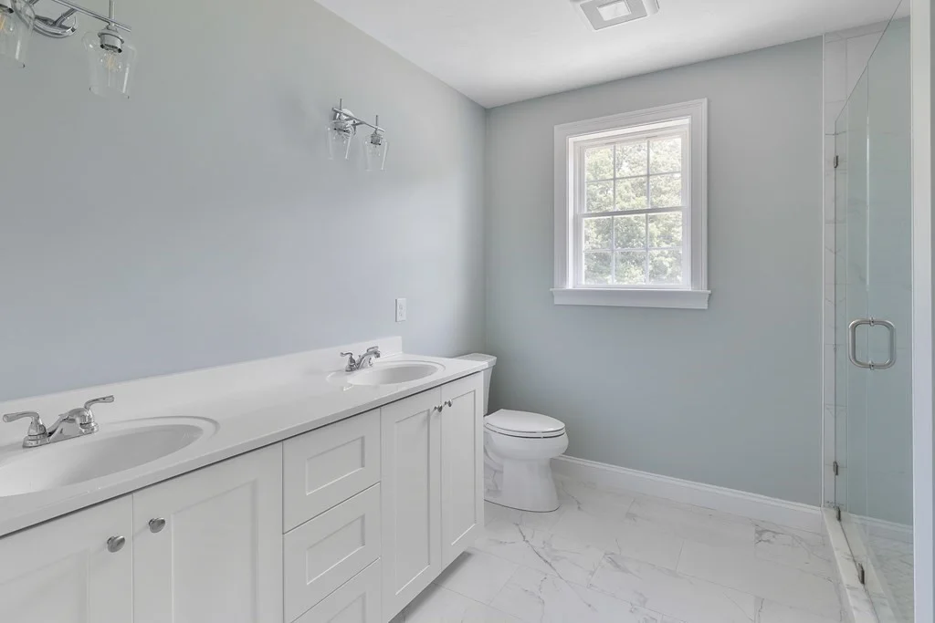 4 bed, 2 bath apartment for rent at 6 May Rd, Millis — photo 16 of 19