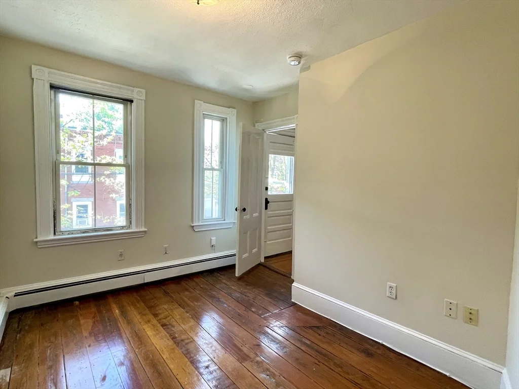 2 bed, 1 bath apartment for rent at 6 Mead St Unit 2, Allston — photo 3 of 8