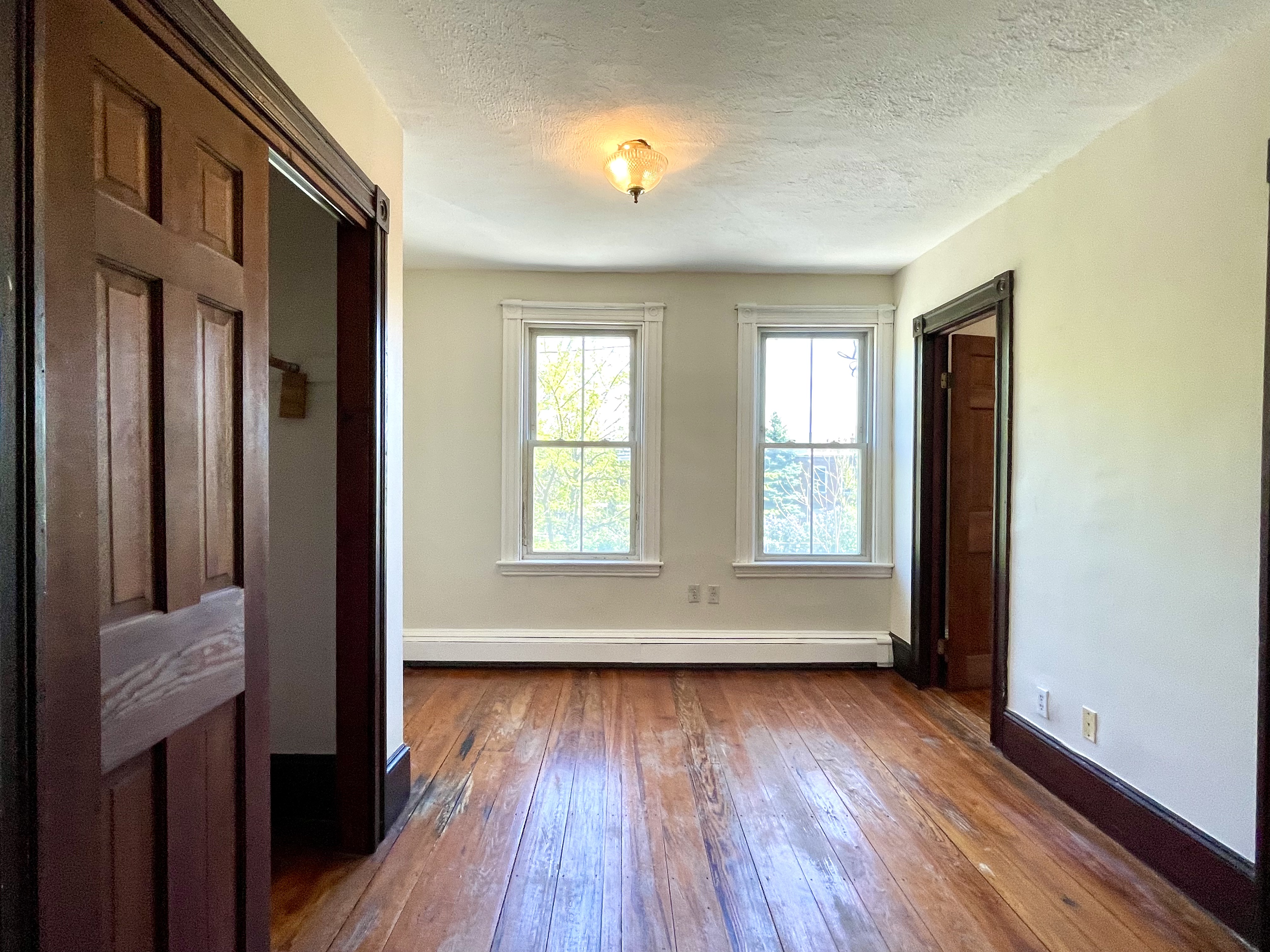 2 bed, 1 bath apartment for rent at 6 Mead St Unit 2A, Lower Allston — photo 3 of 16