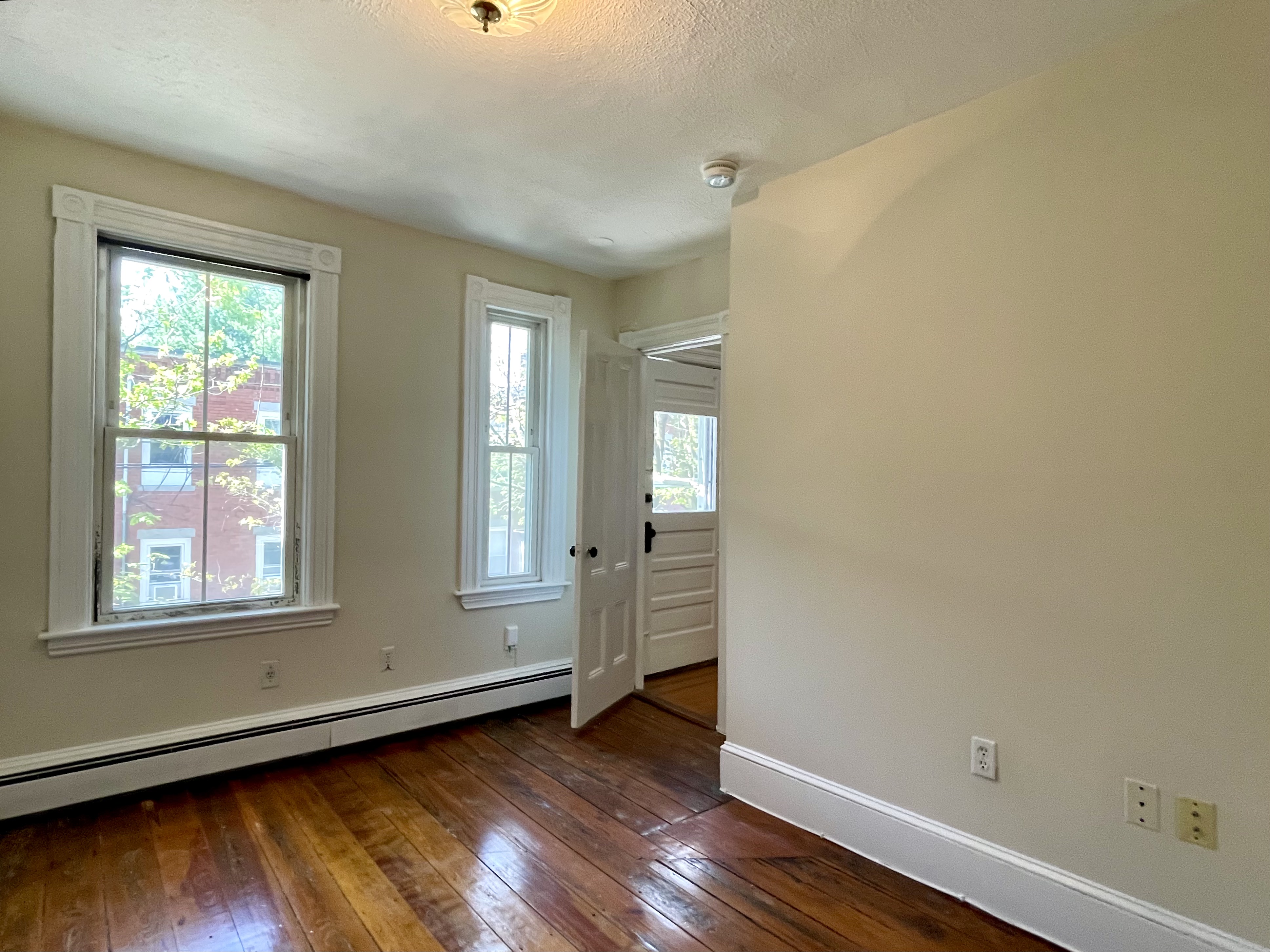 2 bed, 1 bath apartment for rent at 6 Mead St Unit 2A, Lower Allston — photo 6 of 16
