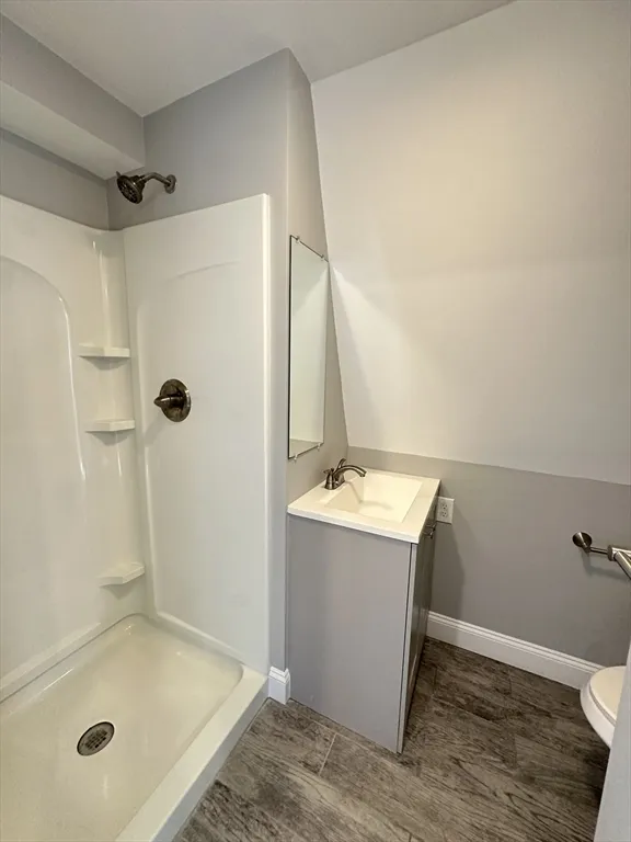 Studio bed, 1 bath apartment for rent at 6 Monroe St Unit 315, Salem — photo 4 of 7