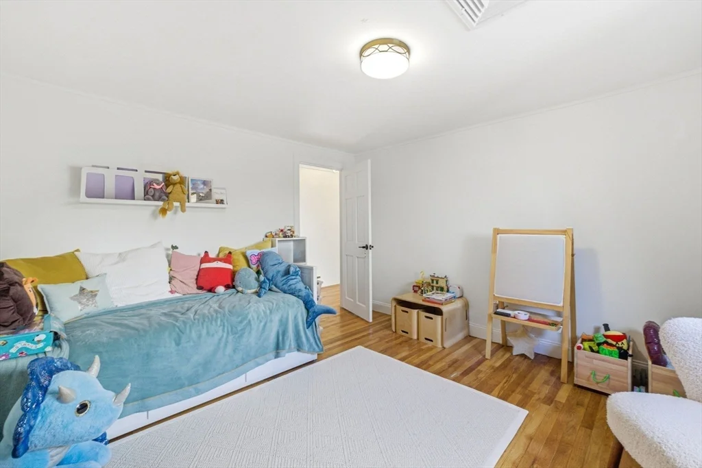 3 bed, 2 bath apartment for rent at 6 Montaup Rd Unit 6, Sharon — photo 20 of 35