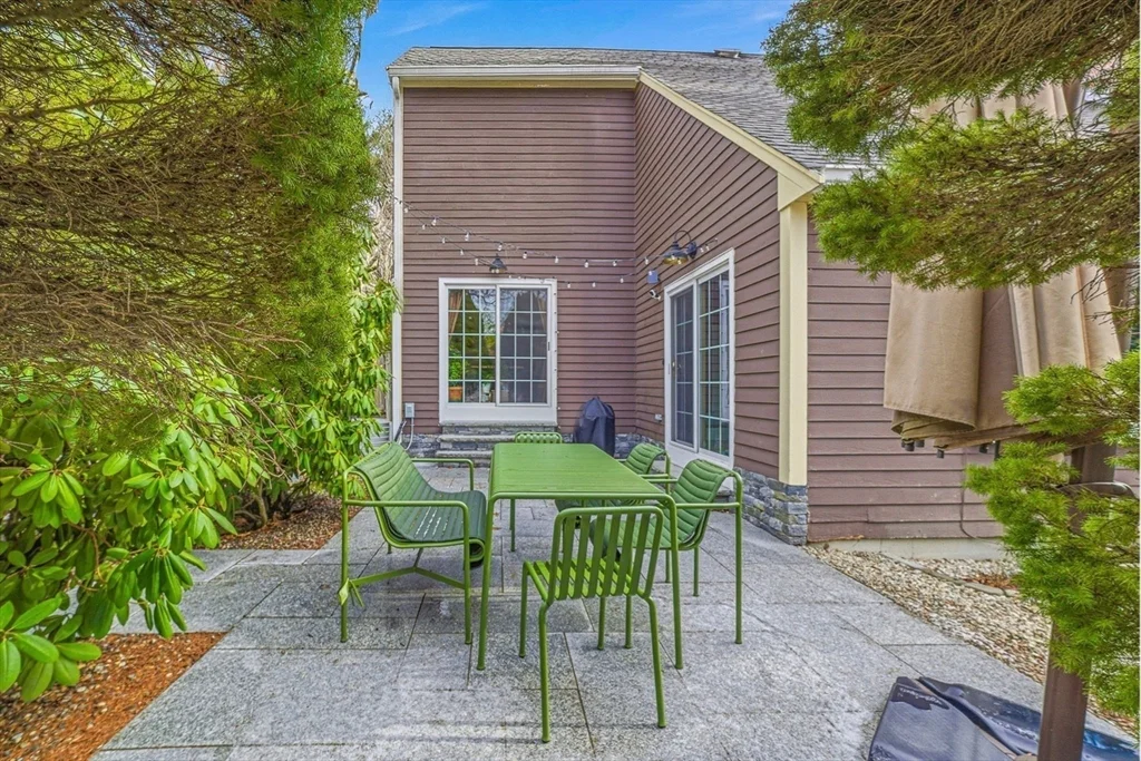 3 bed, 2 bath apartment for rent at 6 Montaup Rd Unit 6, Sharon — photo 31 of 35
