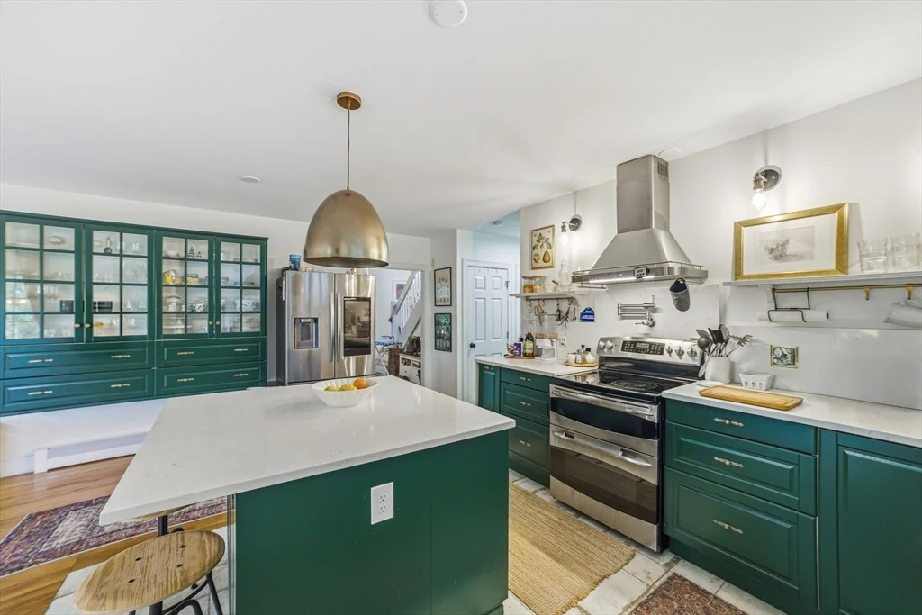 3 bed, 2 bath apartment for rent at 6 Montaup Rd Unit 6, Sharon — photo 8 of 35