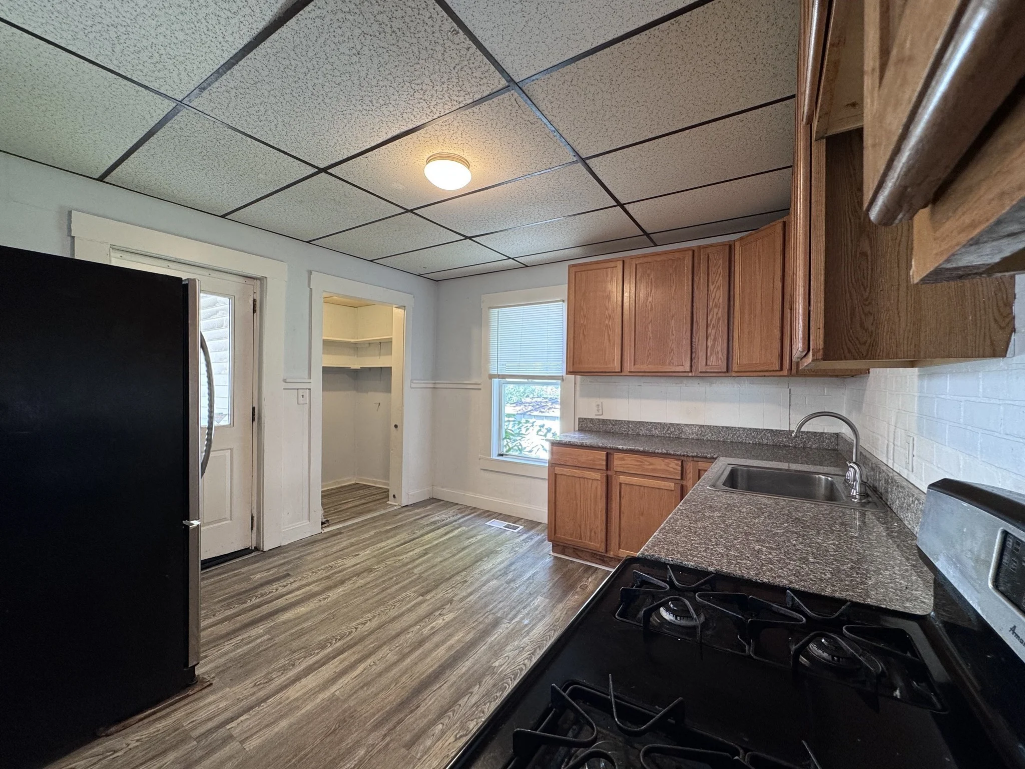 3 bed, 1 bath apartment for rent at 6 Morris Ave Unit 6, Westfield — photo 9 of 22