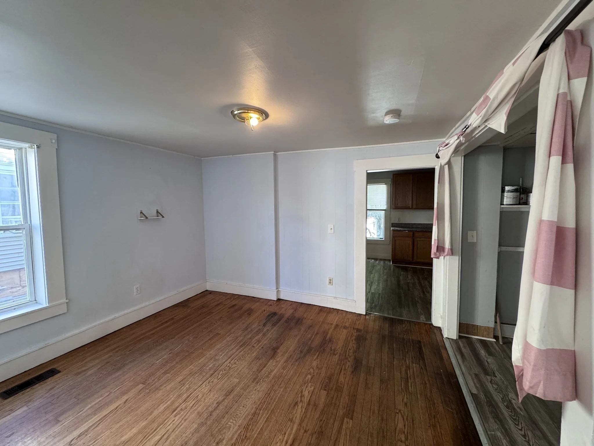 3 bed, 1 bath apartment for rent at 6 Morris Ave Unit 6, Westfield — photo 5 of 22