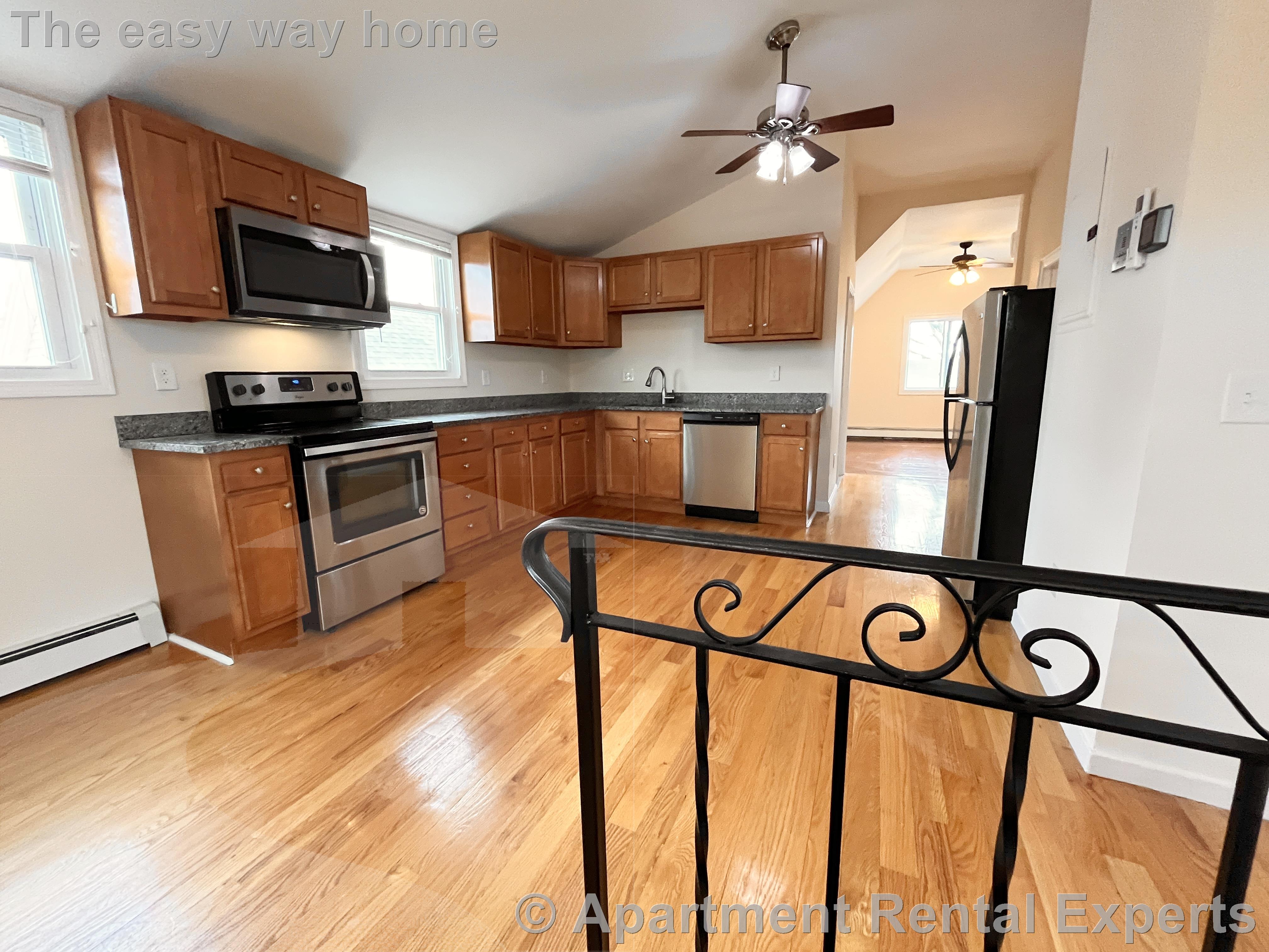 2 bed, 1 bath apartment for rent at 6 Nashua St Unit 3, Magoun Square