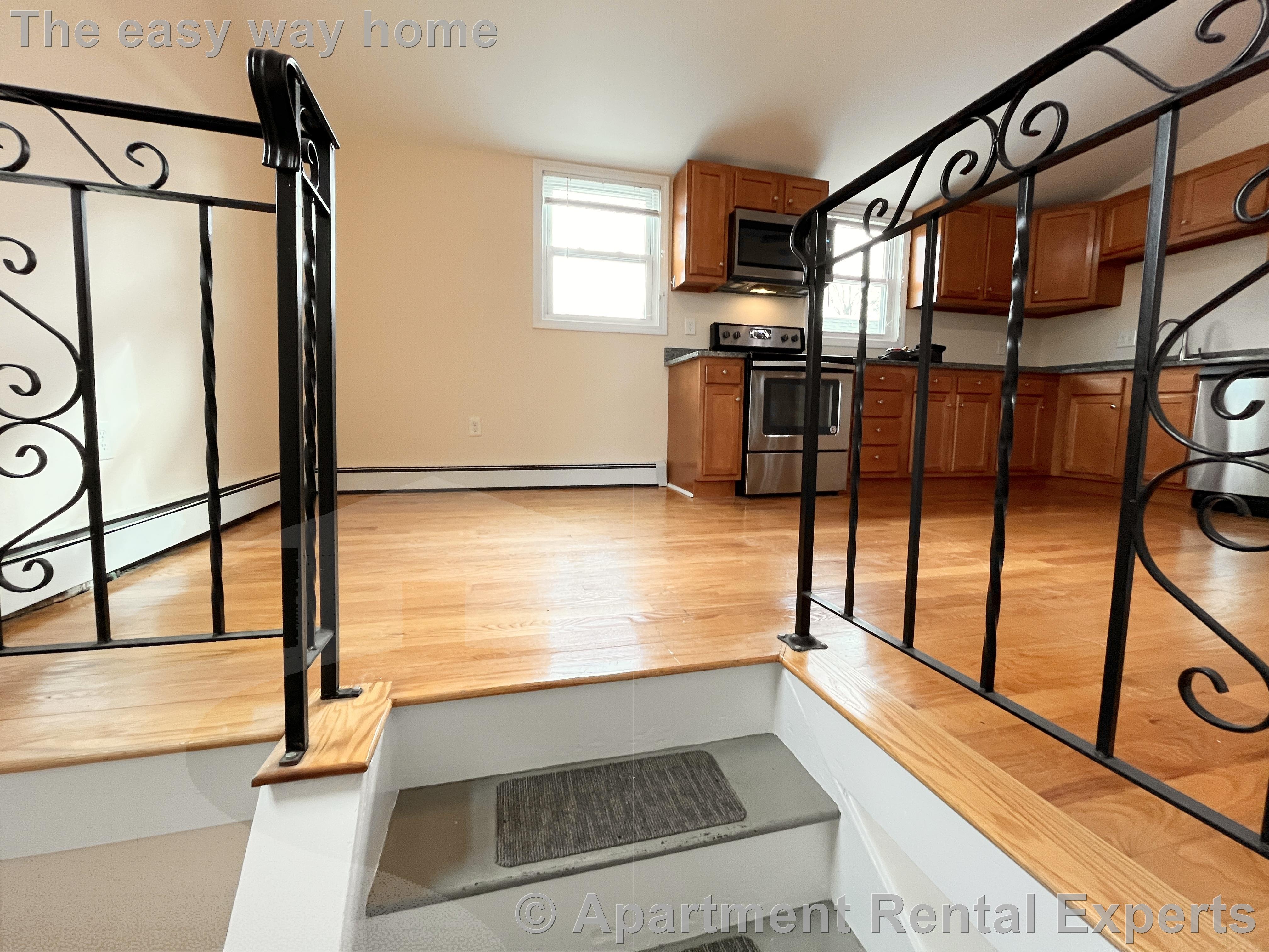 2 bed, 1 bath apartment for rent at 6 Nashua St Unit 3, Magoun Square — photo 2 of 11