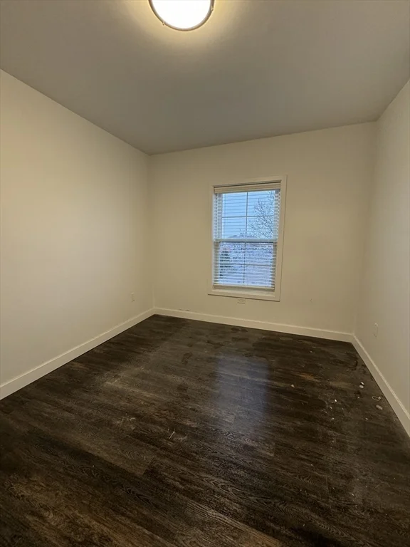2 bed, 1 bath apartment for rent at 6 Needhams Landing Rd Unit 206, Lynn — photo 9 of 12