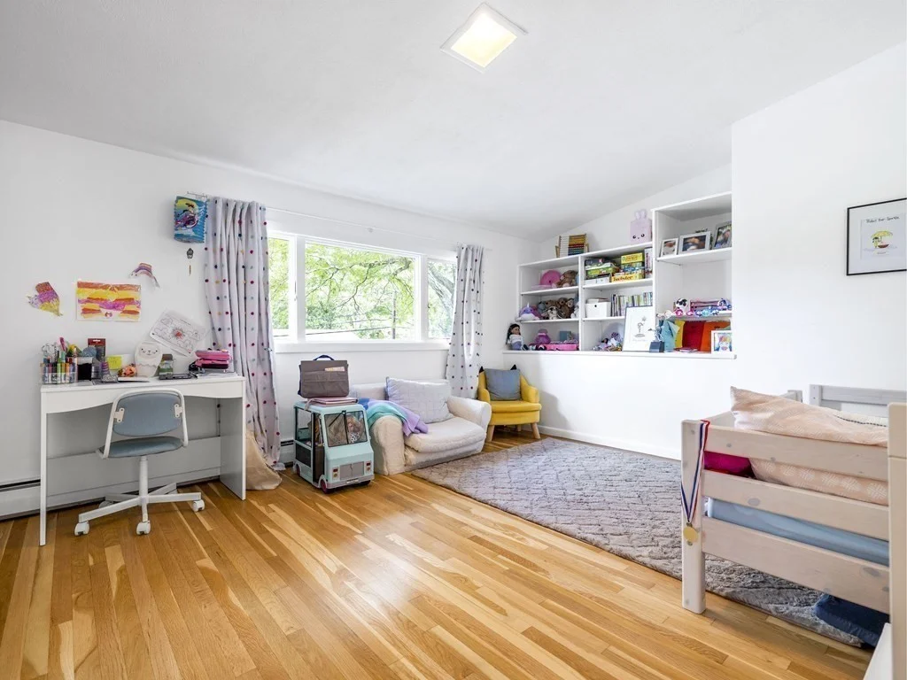 4 bed, 3 bath apartment for rent at 6 Nelson Dr Unit 0, Chestnut Hill — photo 18 of 27