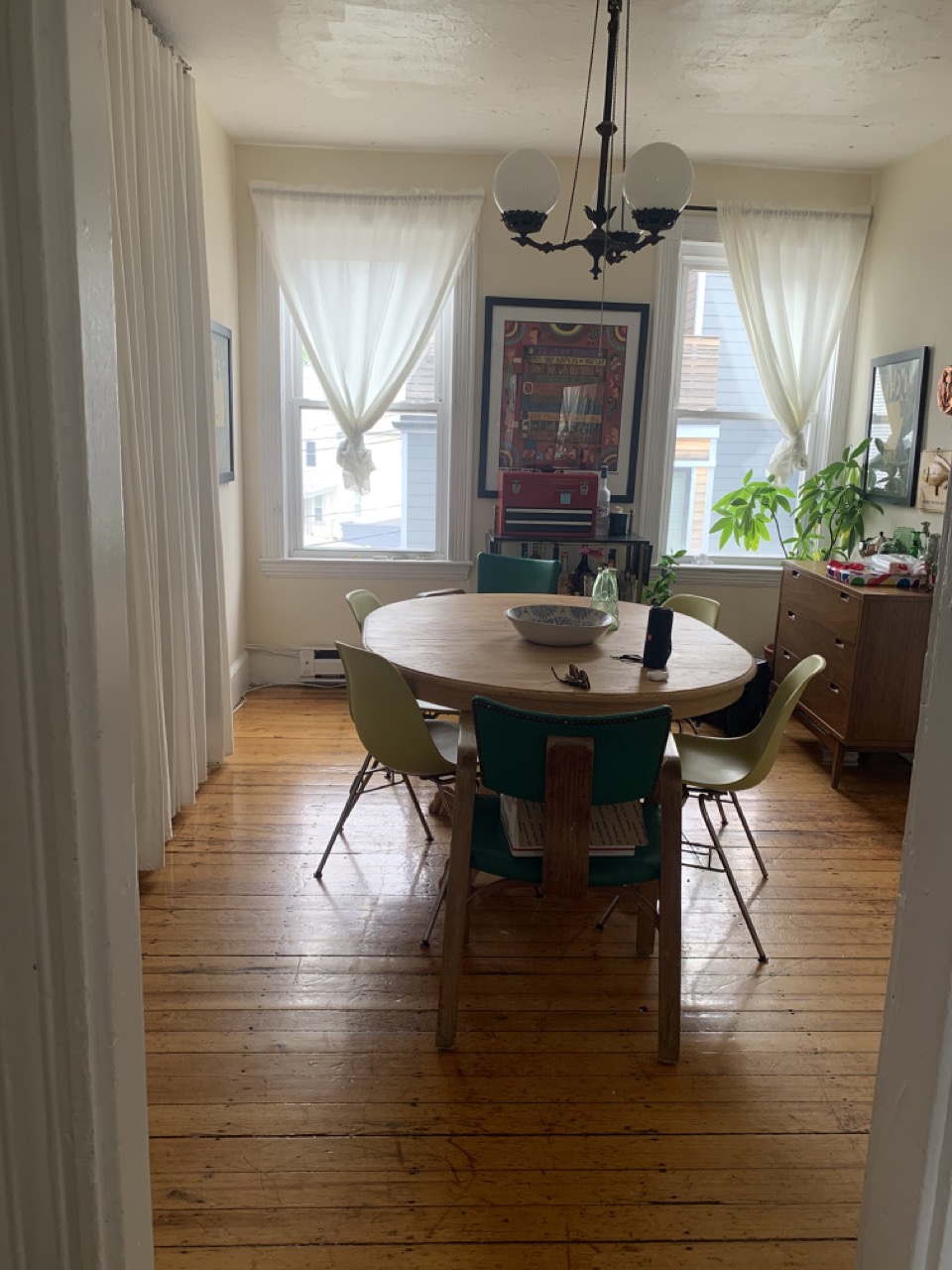 2 bed, 1 bath apartment for rent at 6 Nevada Ave Unit 3, Ward Two — photo 1 of 13