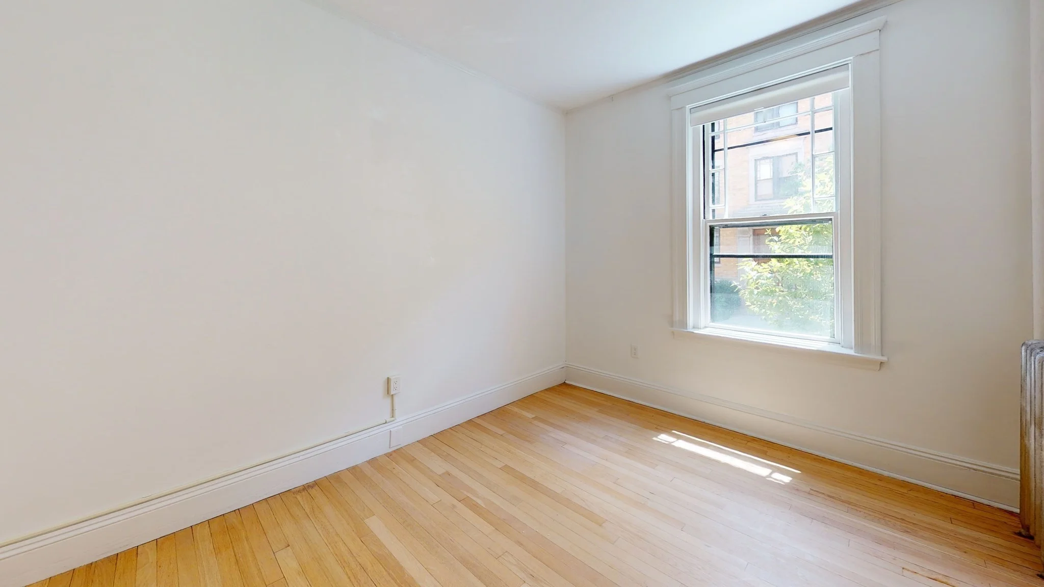 2 bed, 1 bath apartment for rent at 6 Newport Rd Unit 2, Baldwin — photo 7 of 11