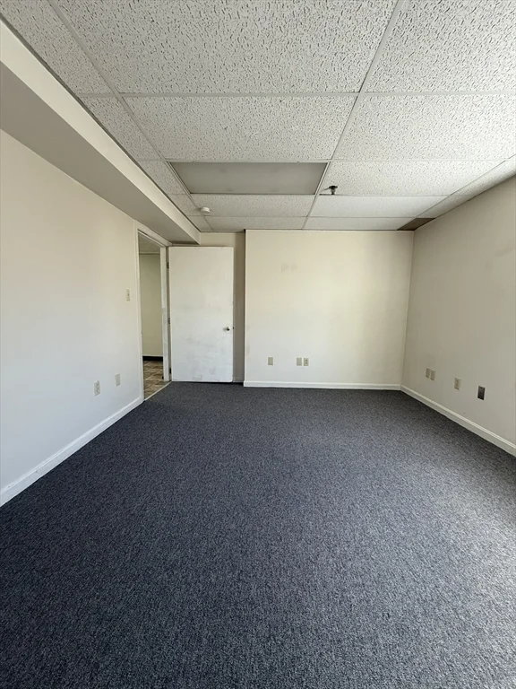 5 bed, 2 bath apartment for rent at 6 Nichols St Unit 3, Salem — photo 12 of 21
