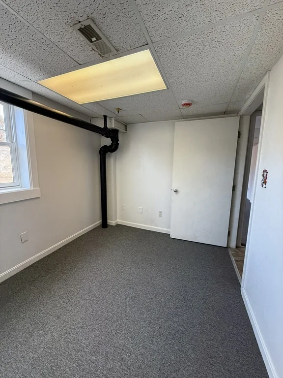 5 bed, 2 bath apartment for rent at 6 Nichols St Unit 3, Salem — photo 13 of 21