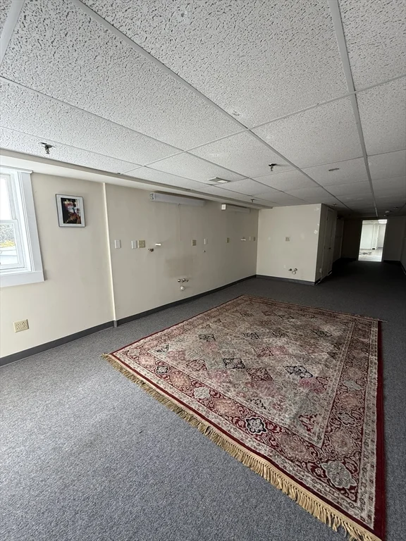 5 bed, 2 bath apartment for rent at 6 Nichols St Unit 3, Salem — photo 9 of 21