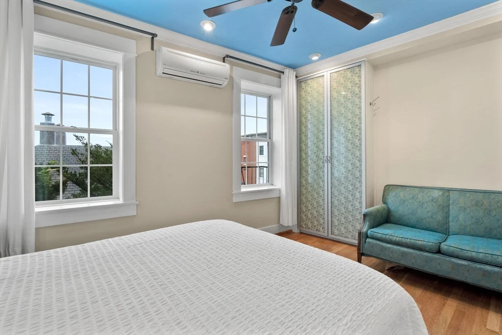 2 bed, 2 bath apartment for rent at 6 North Hudson St Unit 1, North End — photo 13 of 22