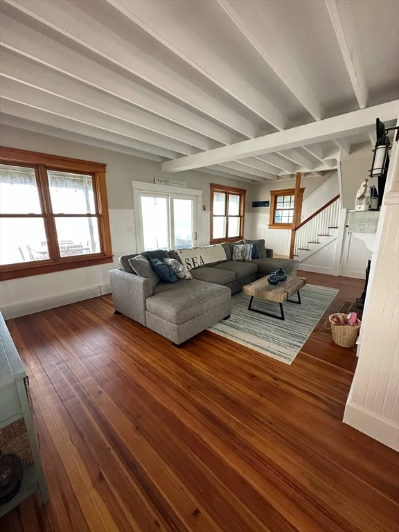 4 bed, 3 bath apartment for rent at 6 Oceanside, Scituate — photo 3 of 12