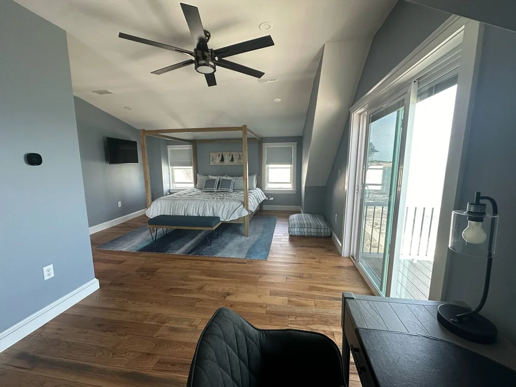 4 bed, 3 bath apartment for rent at 6 Oceanside, Scituate — photo 11 of 12