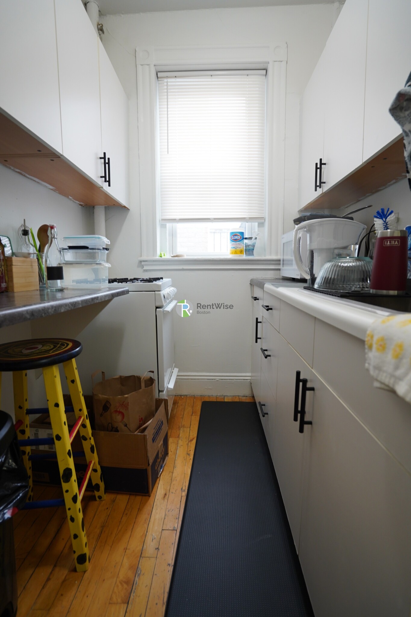 Studio bed, 1 bath apartment for rent at 6 Orkney Rd Unit 42A, Brighton — photo 12 of 16