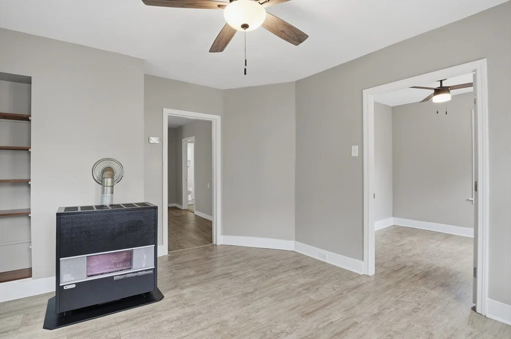 1 bed, 1 bath apartment for rent at 6 Oswald St Unit 1, Worcester — photo 7 of 20