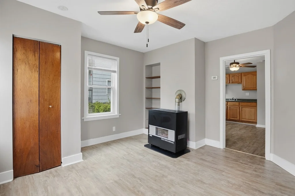 1 bed, 1 bath apartment for rent at 6 Oswald St Unit 1, Worcester — photo 8 of 20
