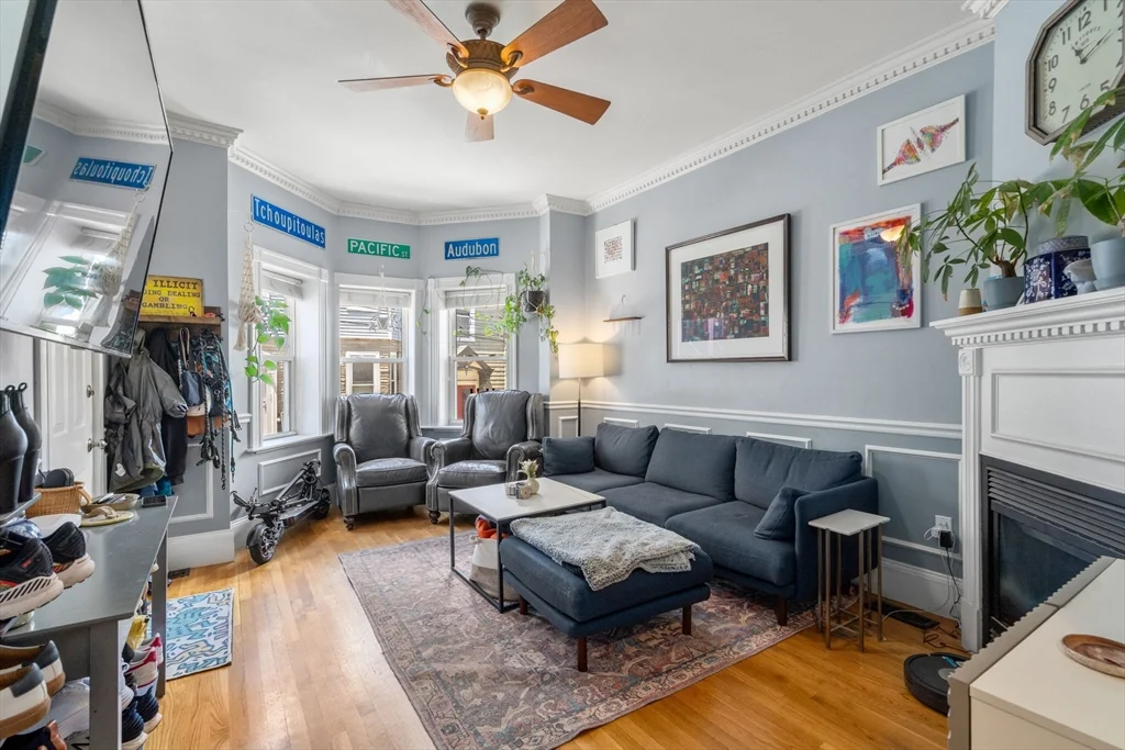 2 bed, 1 bath apartment for rent at 6 Pacific St Unit 1, South Boston — photo 2 of 15