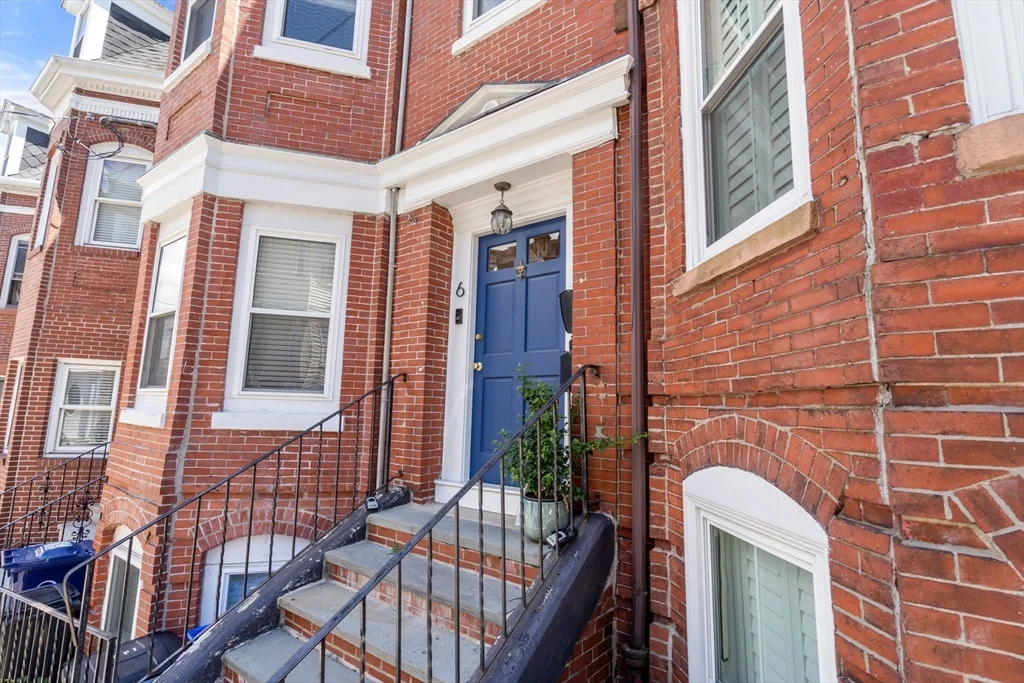 2 bed, 1 bath apartment for rent at 6 Pacific St Unit 1, South Boston — photo 15 of 15