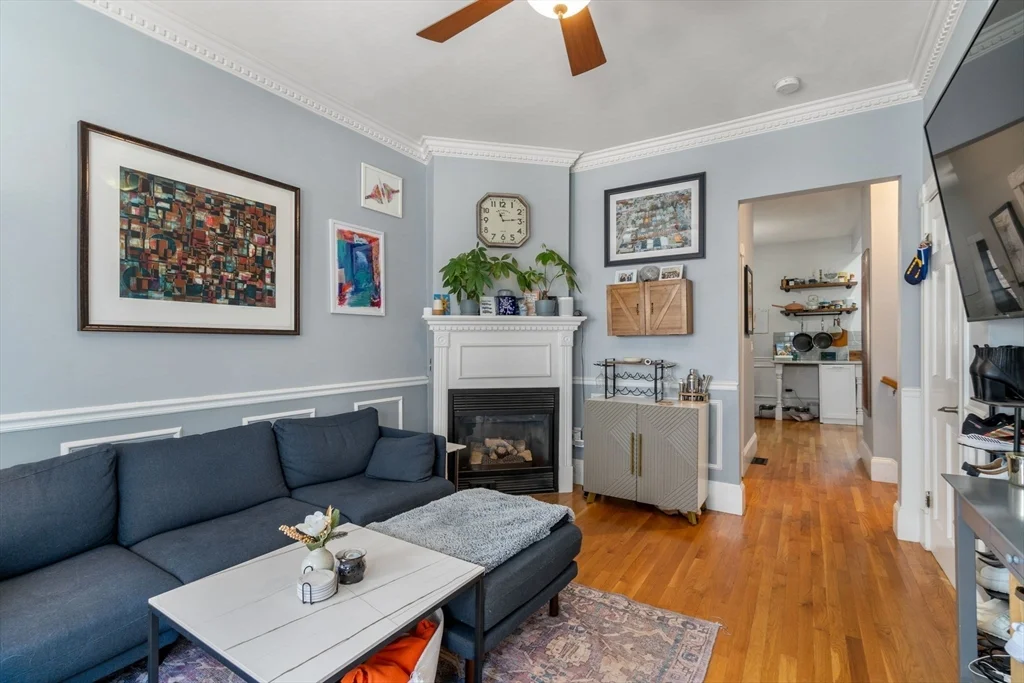 2 bed, 1 bath apartment for rent at 6 Pacific St Unit 1, South Boston — photo 1 of 15