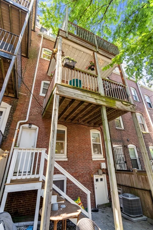 2 bed, 1 bath apartment for rent at 6 Pacific St Unit 1, South Boston — photo 14 of 15