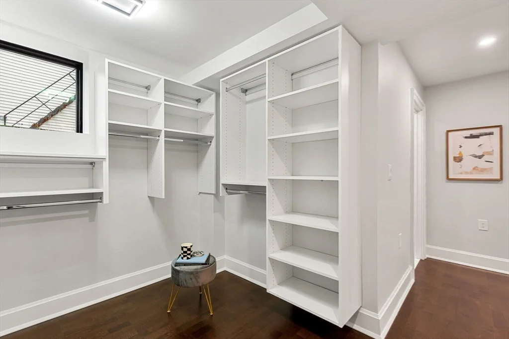 4 bed, 3 bath apartment for rent at 6 Pearl St Unit B, East Somerville — photo 14 of 17