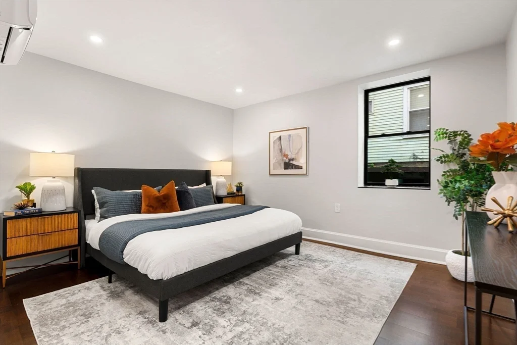 4 bed, 3 bath apartment for rent at 6 Pearl St Unit B, East Somerville — photo 13 of 17