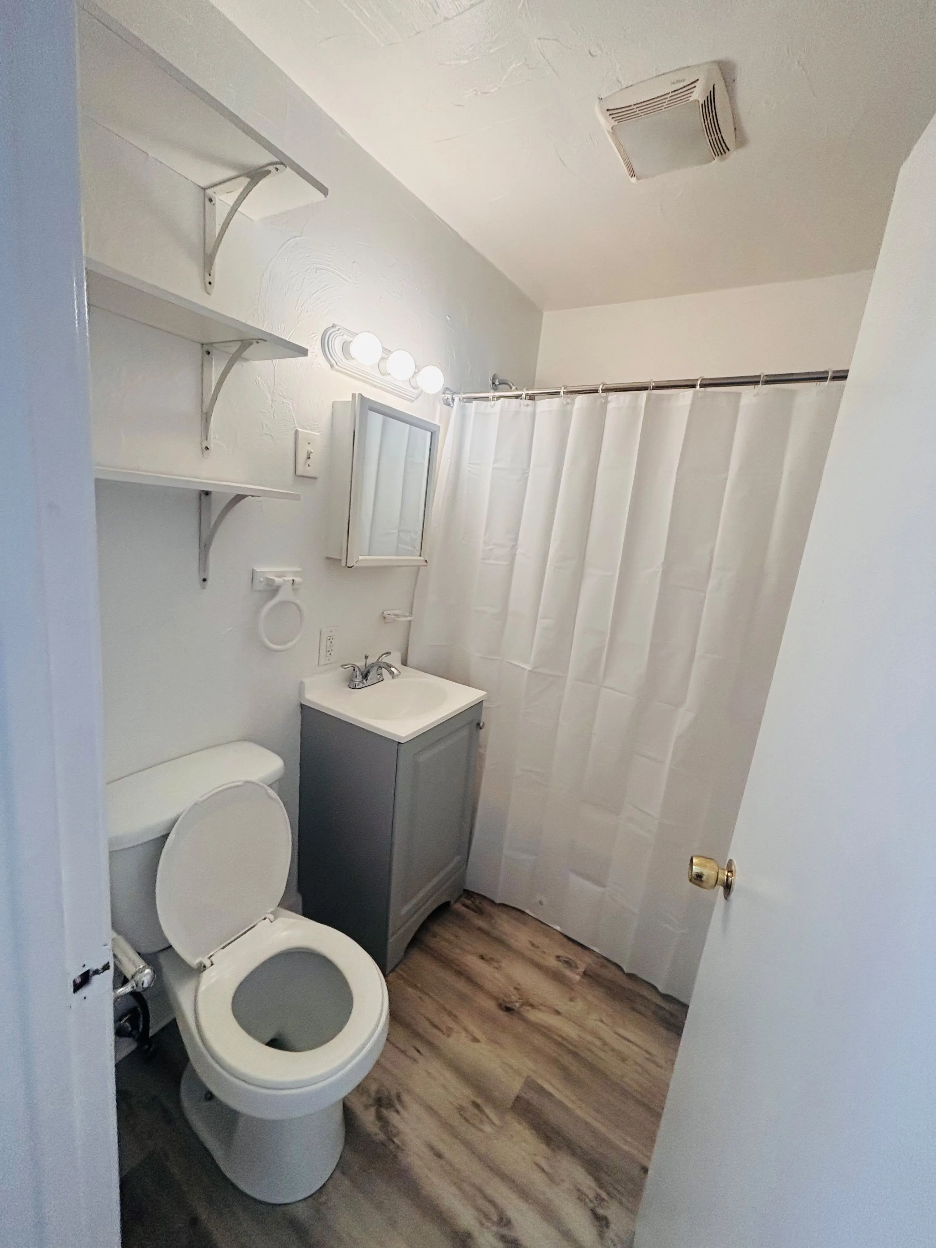 1 bed, 1 bath apartment for rent at 6 Pembroke St Unit 3, Chelsea — photo 4 of 11