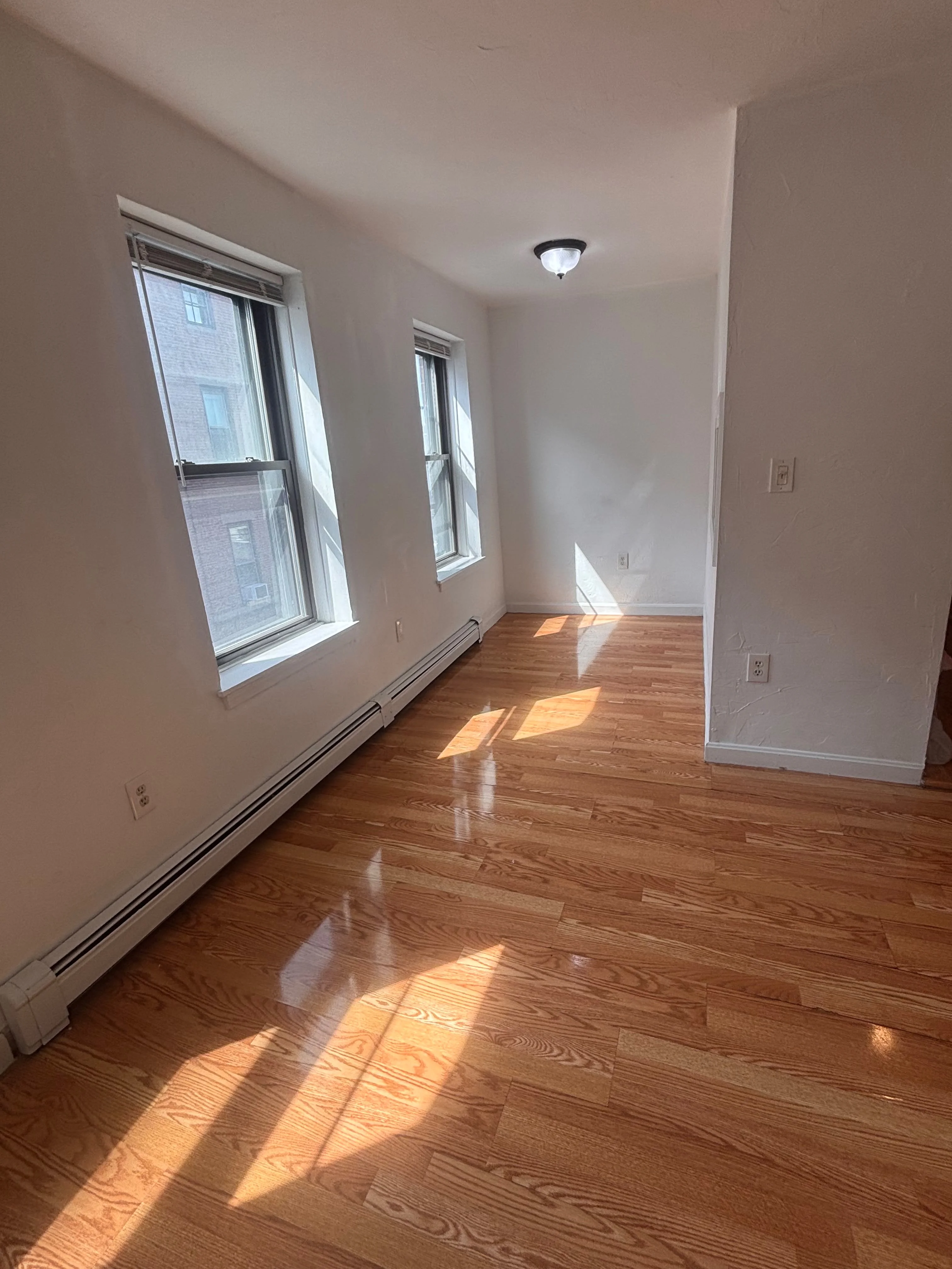 1 bed, 1 bath apartment for rent at 6 Pembroke St Unit 3, Chelsea — photo 5 of 11