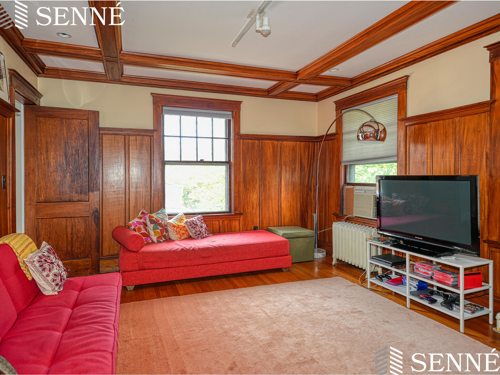 3.5 bed, 1.5 bath apartment for rent at 6 Pine St Unit 2, Belmont — photo 3 of 27