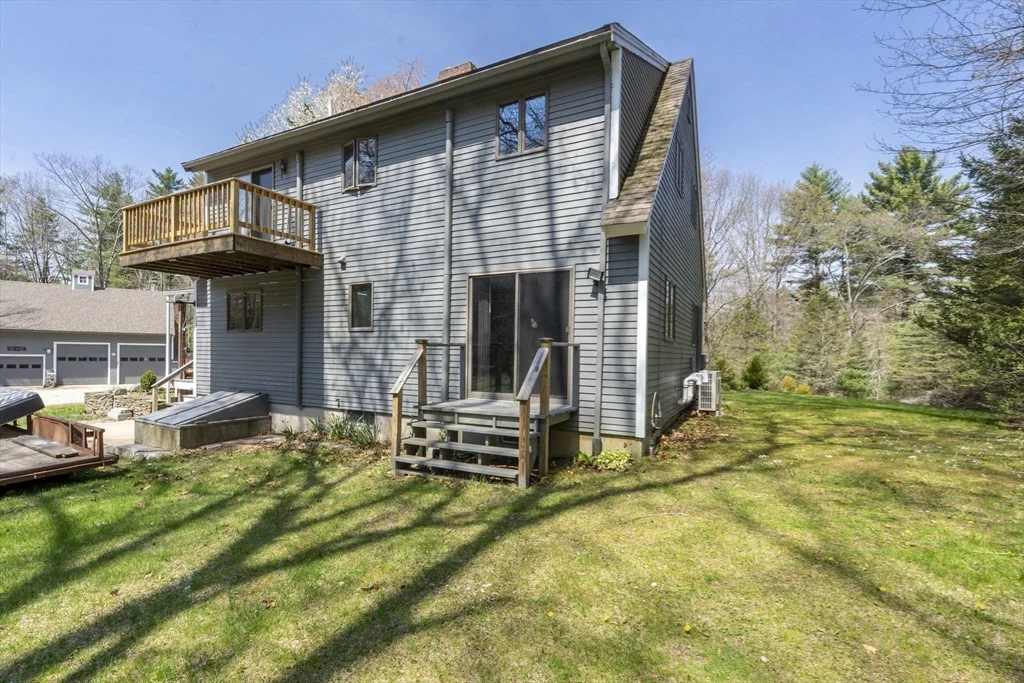 2 bed, 1 bath apartment for rent at 6 Pine Woods Rd, East Kingston — photo 18 of 22