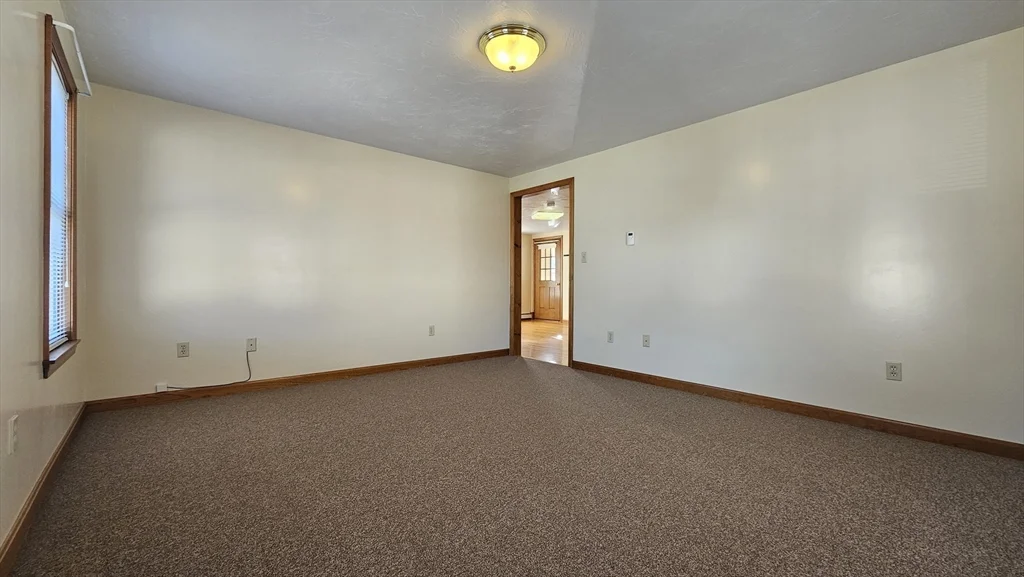 2 bed, 1 bath apartment for rent at 6 Pond St Unit 2, Spencer — photo 3 of 11