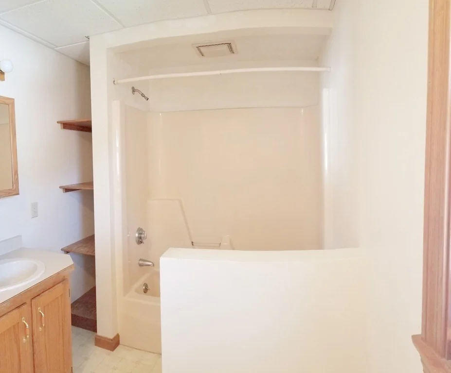 2 bed, 1 bath apartment for rent at 6 Pond St Unit 2, Spencer — photo 7 of 11