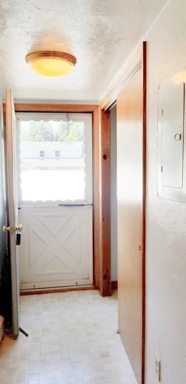 2 bed, 1 bath apartment for rent at 6 Pond St Unit 2, Spencer — photo 8 of 11