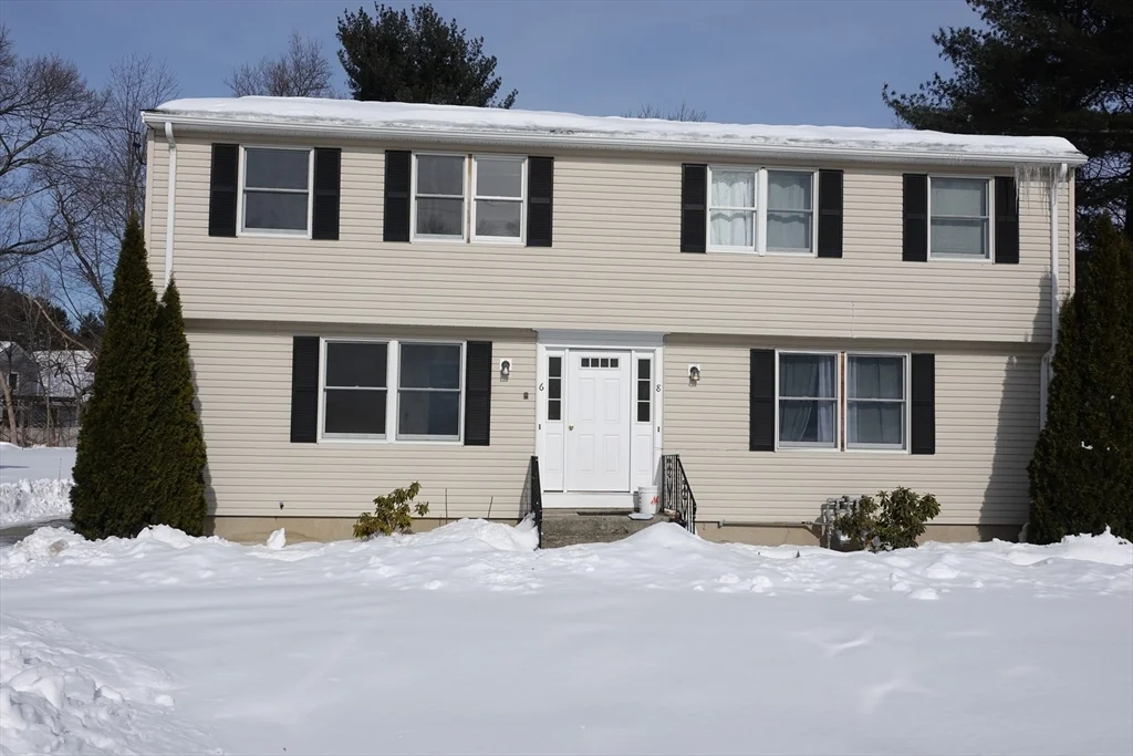 3 bed, 1 bath apartment for rent at 6 Pondover Rd Unit 6, Billerica — photo 1 of 23