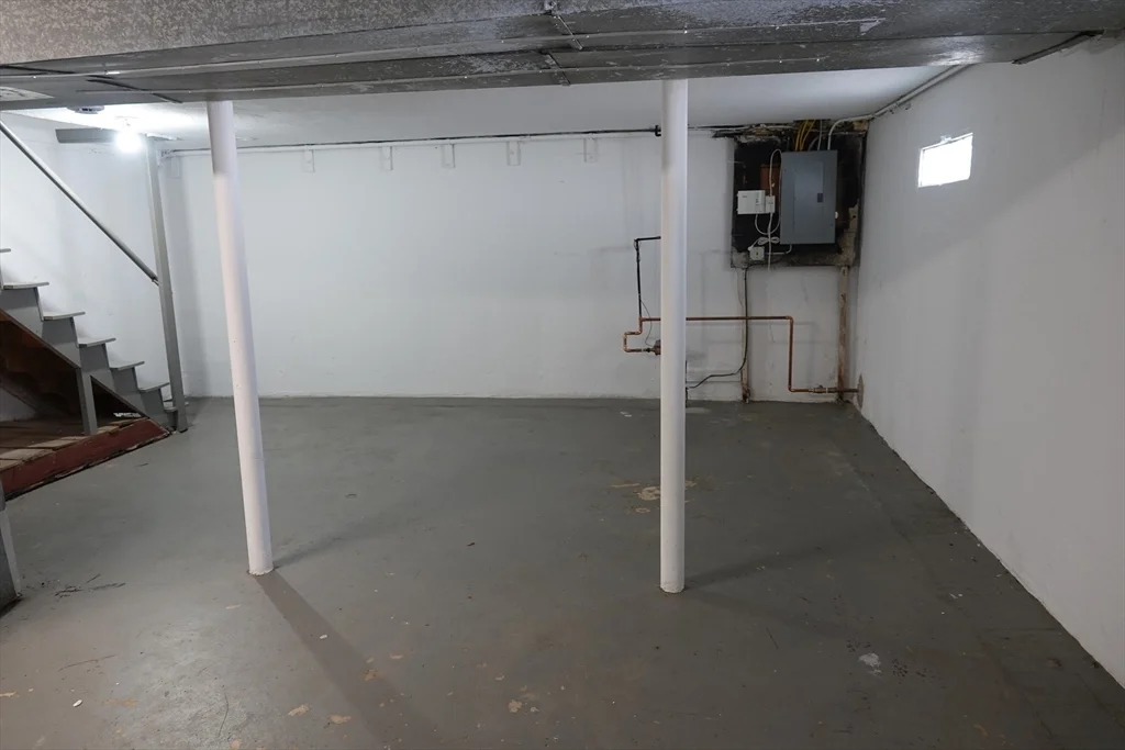 3 bed, 1 bath apartment for rent at 6 Pondover Rd Unit 6, Billerica — photo 18 of 23